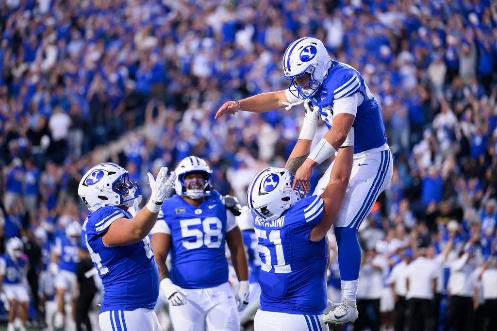 Bachmeier leads winning drive, No. 8 BYU outlasts No. 2 Notre Dame 28-24 but Big 12 admits mistake